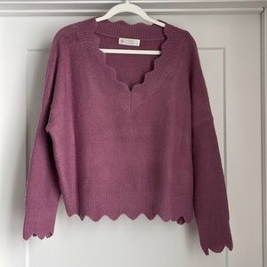 Leela and lavender cropped V neck sweater